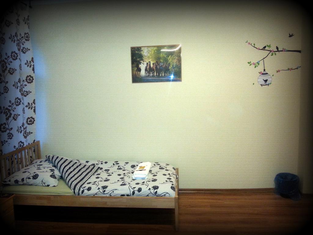 Hostel Puzzle - Jezyce Poznan Exterior foto